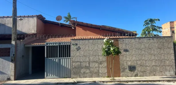Casa com 2 Quartos à venda, 72m² no cambolo, Porto Seguro