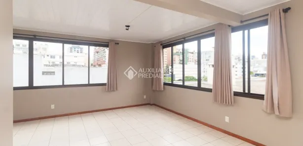 Kitnet com 1 Quarto para alugar, 25m² no Floresta, Porto Alegre