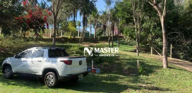 Fazenda/Sítio com 2 Quartos para venda ou aluguel, 212m² no Centro (Amadeu Amaral), Echaporã