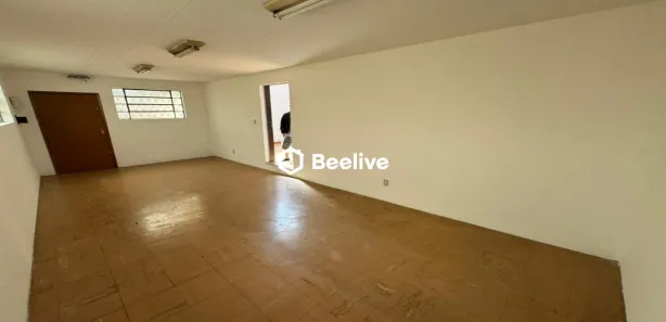 Galpão/Depósito/Armazém para alugar, 220m² no Monsenhor Messias, Belo Horizonte