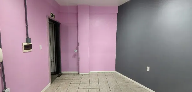 Sala Comercial para alugar, 80m² no Centro, Esteio