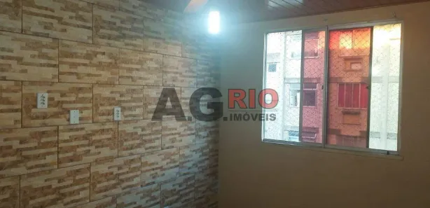 Apartamento com 2 Quartos à venda, 55m² no Padre Miguel, Rio de Janeiro