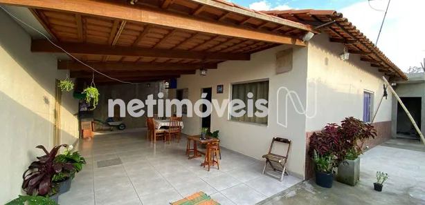Casa com 3 Quartos à venda, 228m² no Califórnia, Florestal