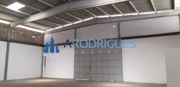 Galpão/Depósito/Armazém para venda ou aluguel, 1499m² no Dom Avelar, Salvador