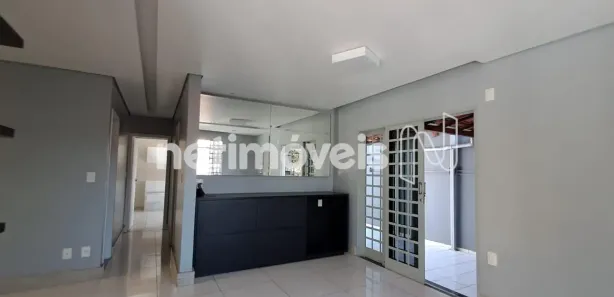 Casa com 2 Quartos para alugar, 360m² no Betânia, Belo Horizonte