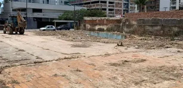 Lote/Terreno à venda, 956m² no Candeias, Jaboatão dos Guararapes