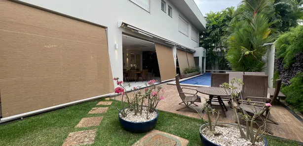 Sobrado com 4 Quartos para alugar, 512m² no Jardins Paris, Goiânia