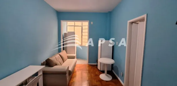 Kitnet com 1 Quarto para alugar, 22m² no Catete, Rio de Janeiro