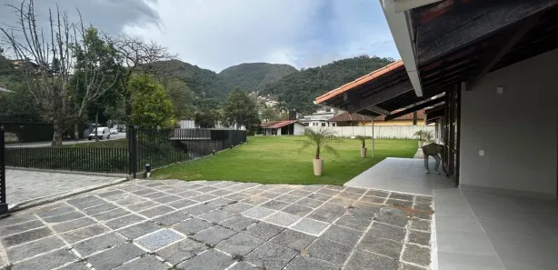 Casa com 7 Quartos para alugar, 756m² no Morin, Petrópolis