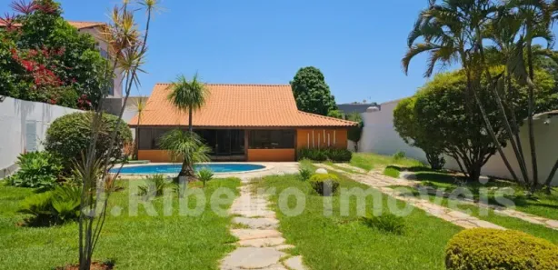 Casa com 3 Quartos para alugar, 194m² no Setor Habitacional Jardim Botânico, Brasília