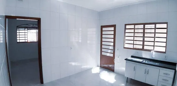 Casa com 2 Quartos à venda, 110m² no Parque São Luís, Taubaté