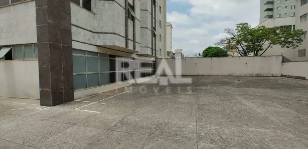 Sala Comercial para alugar, 544m² no Santa Efigênia, Belo Horizonte
