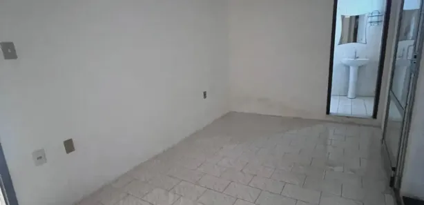 Prédio Comercial com 12 Quartos à venda, 480m² no Itapuã, Salvador