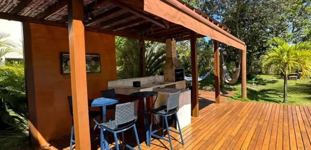 Casa com 6 Quartos para alugar, 400m² no , Mata de São João