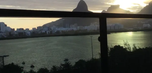 Apartamento com 4 Quartos para venda ou aluguel, 210m² no Lagoa, Rio de Janeiro