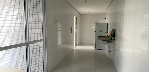 Cobertura com 4 Quartos à venda, 300m² no Adrianópolis, Manaus