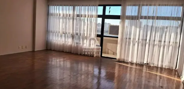 Apartamento com 3 Quartos para alugar, 220m² no Botafogo, Rio de Janeiro