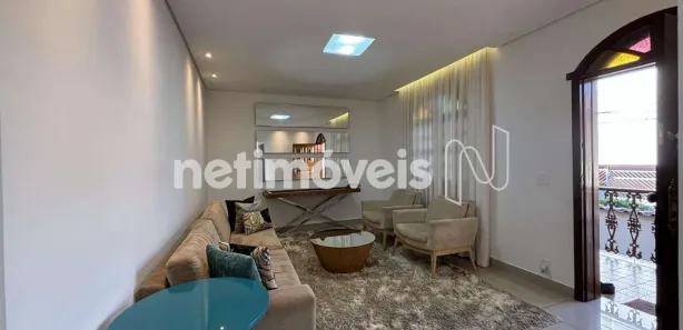 Casa com 3 Quartos à venda, 270m² no Caiçara-Adelaide, Belo Horizonte