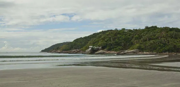 Lote/Terreno à venda, 500m² no Balneário Praia do Pernambuco, Guarujá