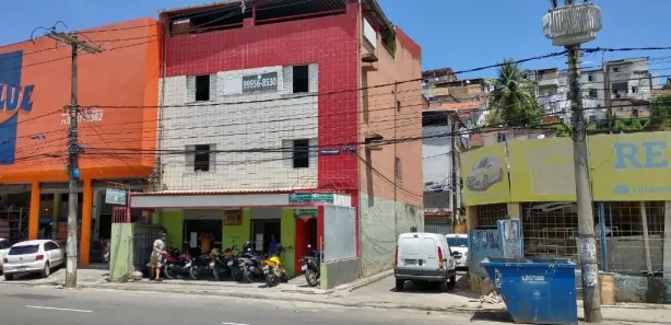 Sala Comercial para alugar, 140m² no Garcia, Salvador