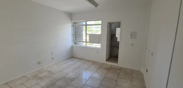 Sala Comercial para alugar, 42m² no Funcionários, Belo Horizonte
