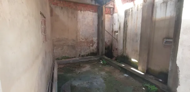 Lote/Terreno à venda, 330m² no Itapuã, Salvador