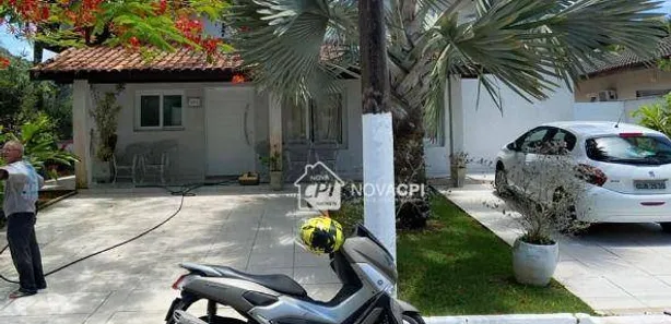 Casa de Condomínio com 4 Quartos para venda ou aluguel, 300m² no Balneário Praia do Pernambuco, Guarujá