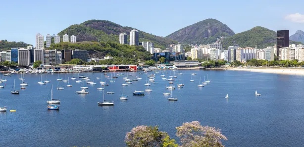 Apartamento com 2 Quartos para alugar, 75m² no Botafogo, Rio de Janeiro