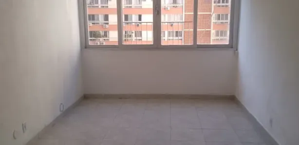 Kitnet para alugar, 28m² no Laranjeiras, Rio de Janeiro
