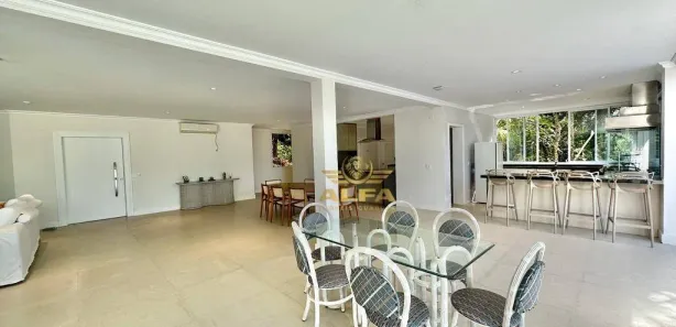 Casa de Condomínio com 4 Quartos à venda, 800m² no Balneário Praia do Pernambuco, Guarujá