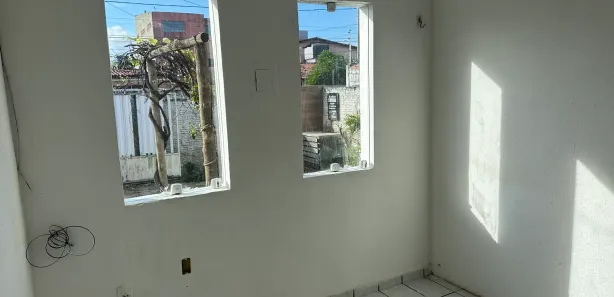 Casa com 2 Quartos para alugar, 50m² no Neópolis, Natal