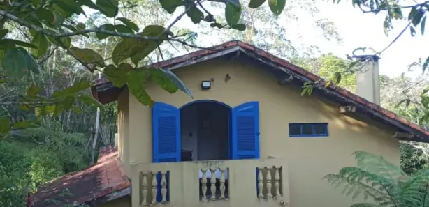 Fazenda/Sítio com 3 Quartos para alugar, 200m² no Goncalves, São Lourenço da Serra