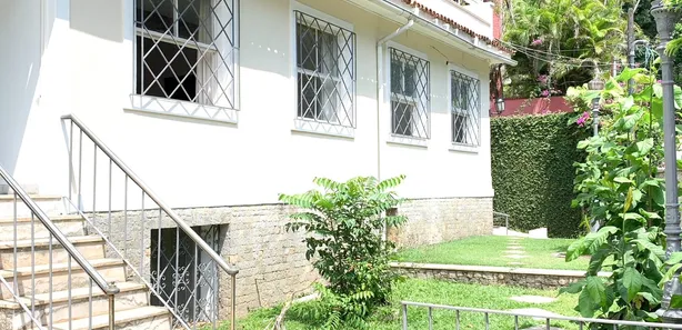 Imóvel Comercial com 6 Quartos à venda, 600m² no Cosme Velho, Rio de Janeiro