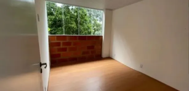 Casa com 2 Quartos para alugar, 90m² no Duarte Silveira, Petrópolis