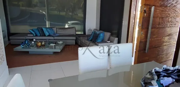 Casa de Condomínio com 4 Quartos à venda, 347m² no Residencial Santa Helena, Caçapava