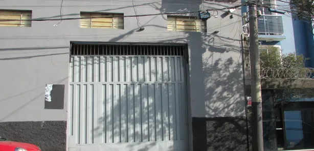 Galpão/Depósito/Armazém para alugar, 400m² no Santa Efigênia, Belo Horizonte