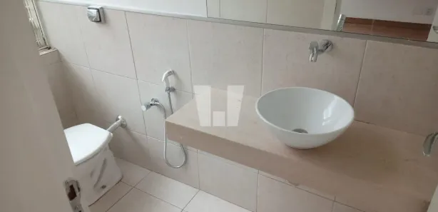 Sala Comercial para alugar, 650m² no Carmo, Belo Horizonte