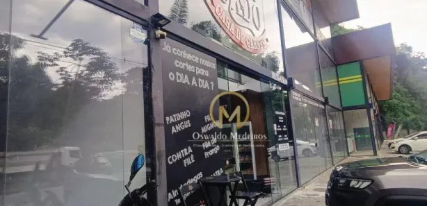 Ponto Comercial para venda ou aluguel, 180m² no Nogueira, Petrópolis