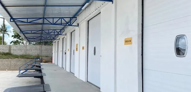 Galpão/Depósito/Armazém para venda ou aluguel, 4500m² no Pirajá, Salvador