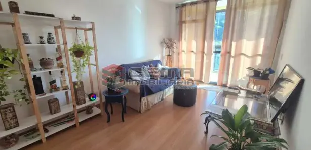 Apartamento com 2 Quartos para alugar, 76m² no Laranjeiras, Rio de Janeiro