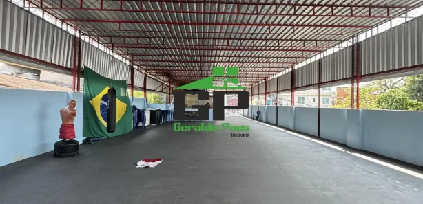 Galpão/Depósito/Armazém com 2 Quartos para alugar, 624m² no Bento Ribeiro, Rio de Janeiro