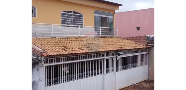 Sobrado com 4 Quartos à venda, 135m² no Samambaia Norte, Brasília