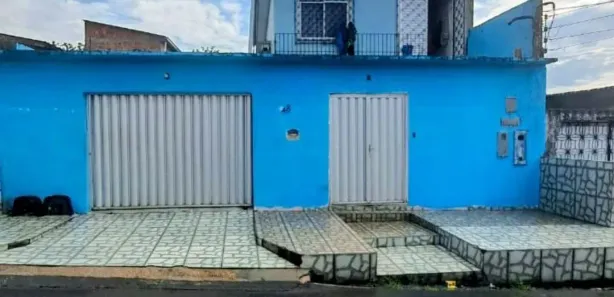 Casa com 3 Quartos à venda, 299m² no São Jorge, Manaus