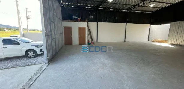 Galpão/Depósito/Armazém para venda ou aluguel, 180m² no , Ilhota