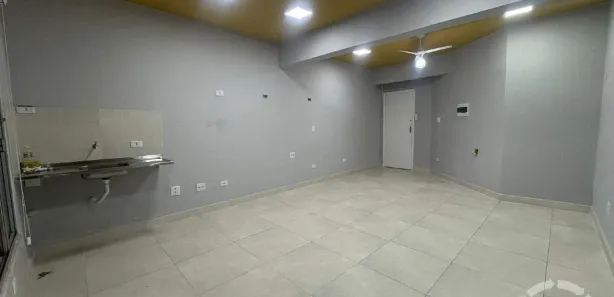 Sala Comercial para alugar, 28m² no Macuco, Santos