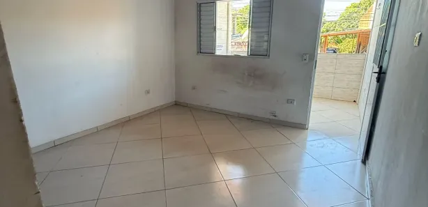 Sobrado com 6 Quartos à venda, 245m² no Jardim Santo Estêvão, Carapicuíba