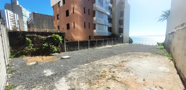 Lote/Terreno para alugar, 700m² no Barra, Salvador