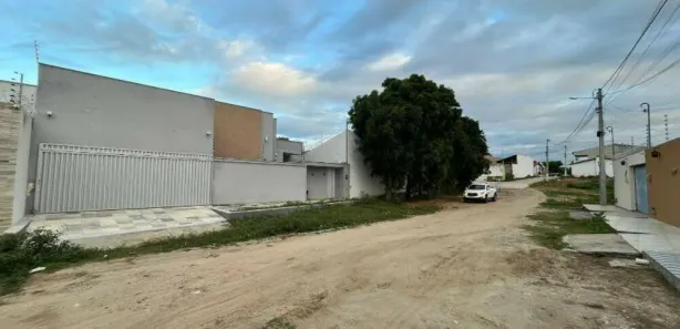 Casa com 3 Quartos à venda, 189m² no Alto do Açude, Pau dos Ferros