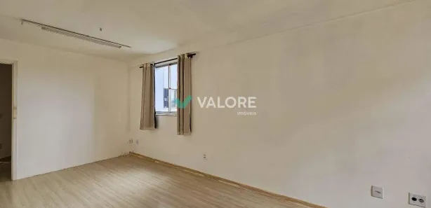 Sala Comercial para alugar, 32m² no Santo Antônio, Belo Horizonte