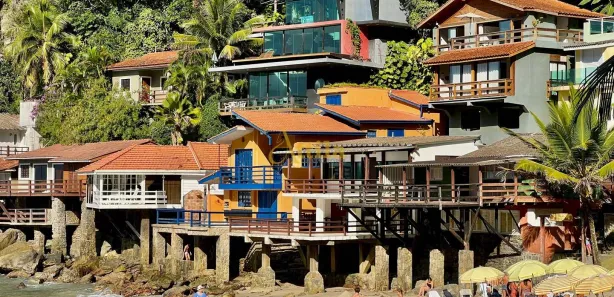 Casa com 5 Quartos à venda, 220m² no Morro Sorocotuba, Guarujá